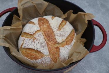 Brot im Topf