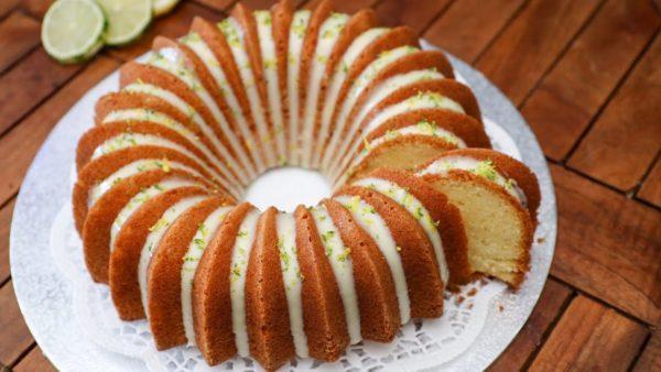 die HIMMLISCHE Obsttorte | Geburtstagskuchen mit Weißer Schokolade ...
