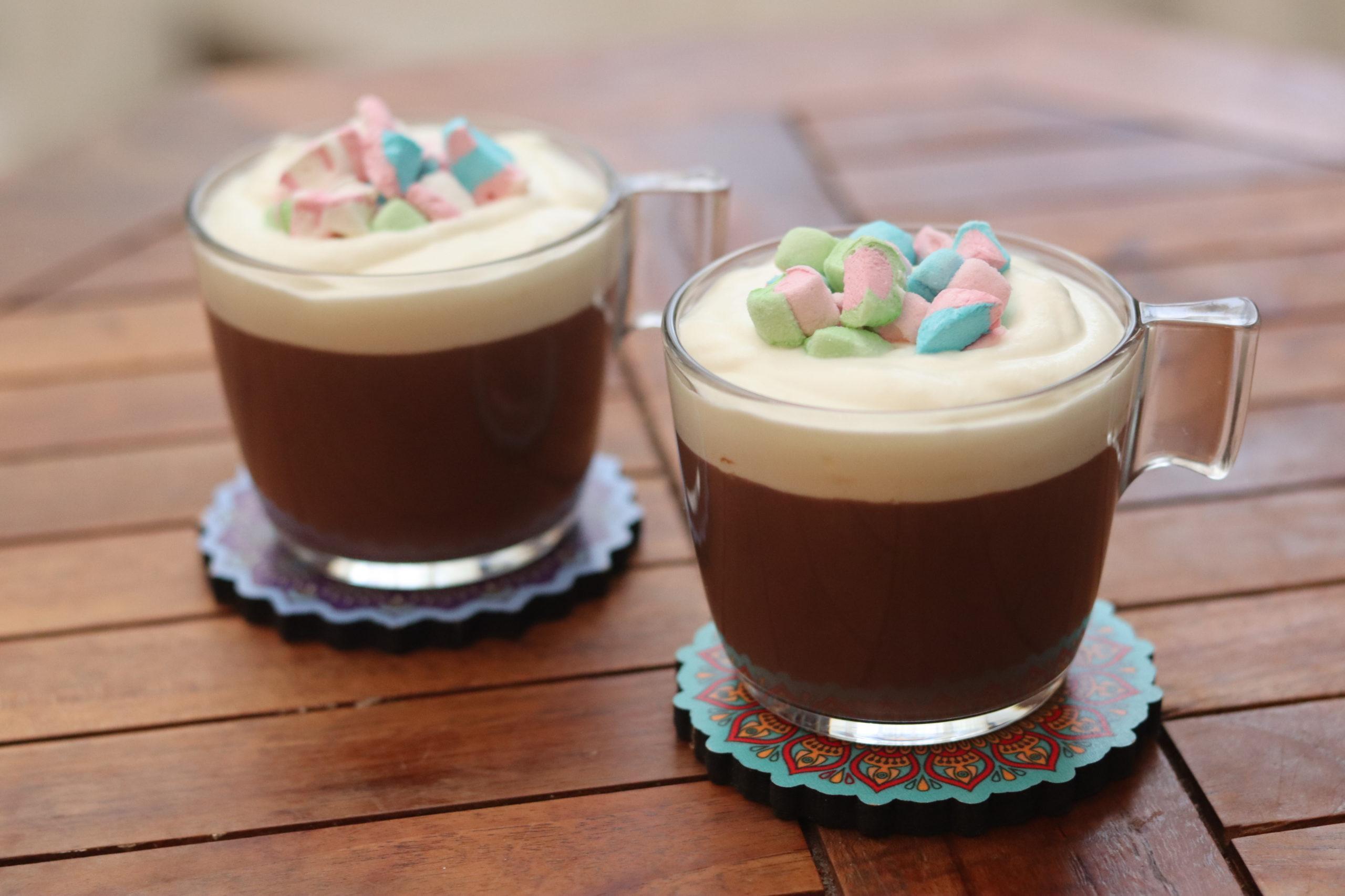 die beste heiße Schokolade mit Sahne &amp; Marshmallows selber machen ...