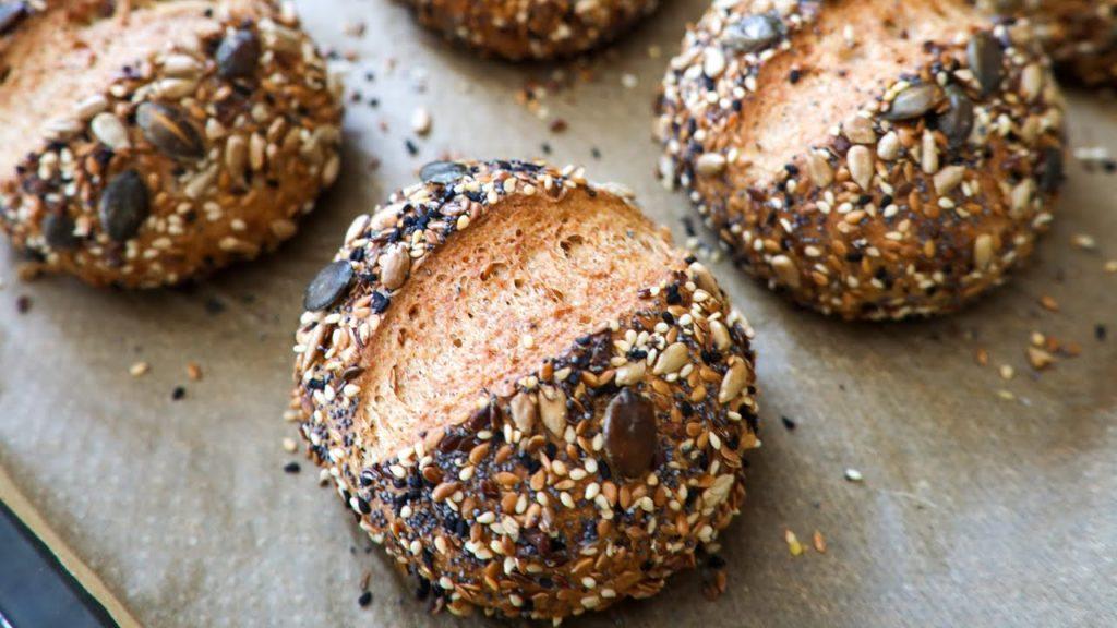 Leckere Körnerbrötchen Rezept selber machen - Bibichworld Rezepte ...